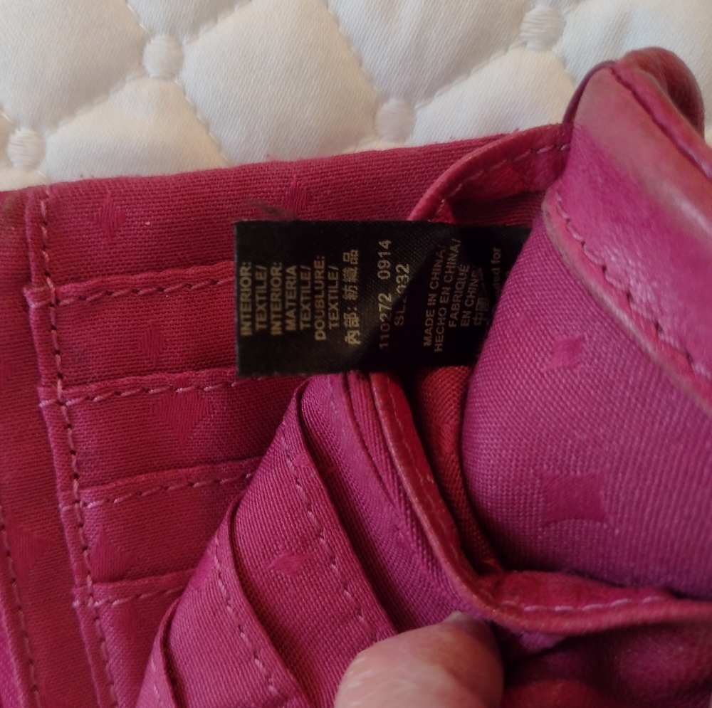 Fossil Buttery Soft Leather Wallet - Picture 7 of 11